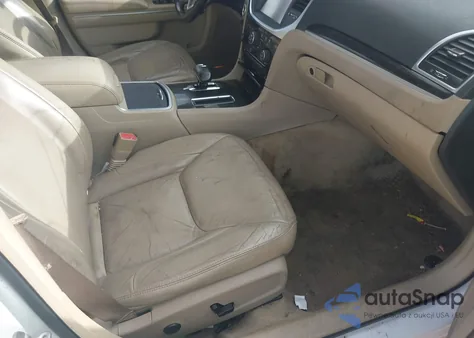 2012 Chrysler 300 Limited from USA, damaged, VIN 2C3CCACG5CH307882